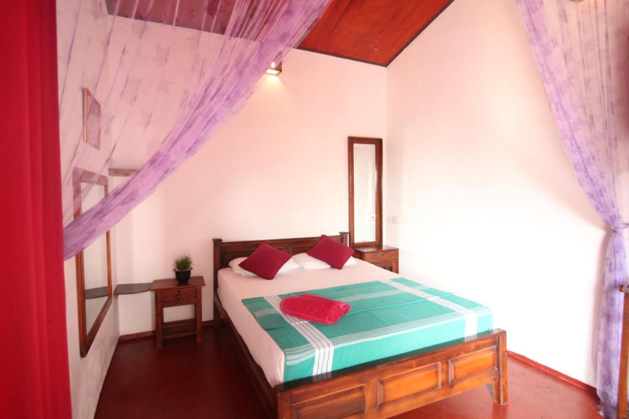 Hotel Feel The Waves Arugam Bay Exterior foto