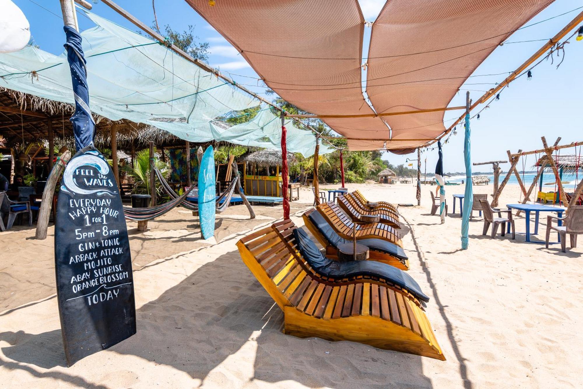 Hotel Feel The Waves Arugam Bay Exterior foto