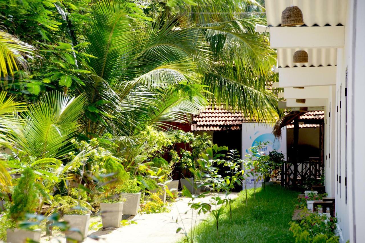 Hotel Feel The Waves Arugam Bay Exterior foto